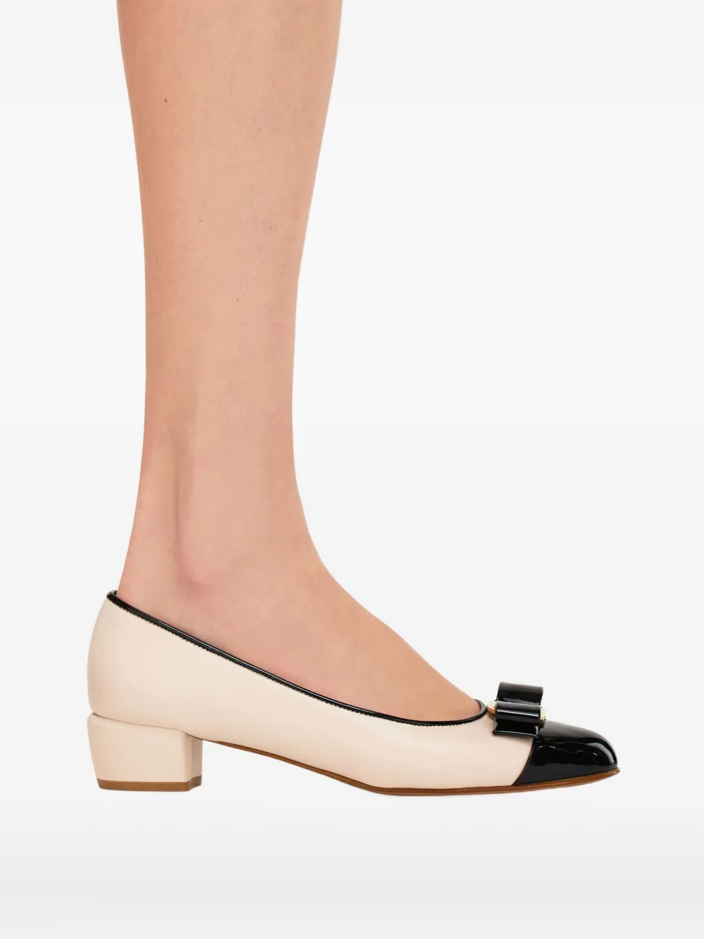 Ferragamo Vara pumps Neutrals