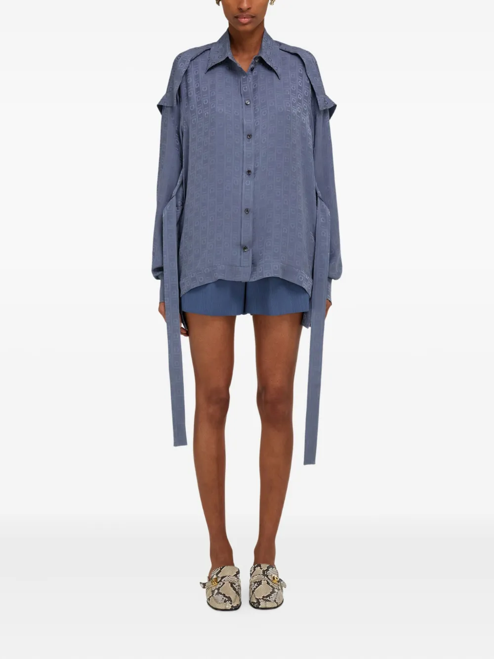 Ferragamo blouse met monogram - Blauw