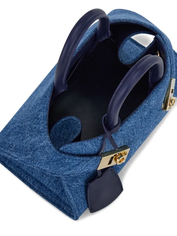 フェラガモ Hug S ハンドバッグ カーフスキン ブルー Hug ハンドバッグ(XS) - ウィメンズ | Ferragamo