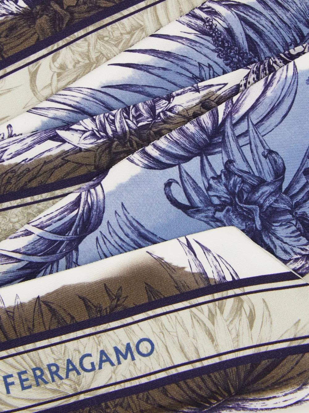 Ferragamo printed silk scarf - Blauw