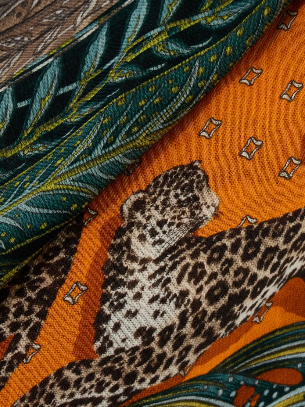 Ferragamo Madras-print cashmere scarf | Image 2