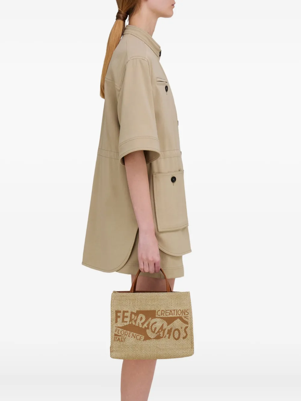 Ferragamo Shopper met geborduurd logo - Beige