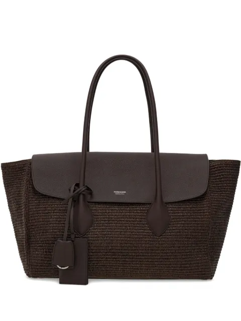 Ferragamo イーストウエスト ハンドバッグ L