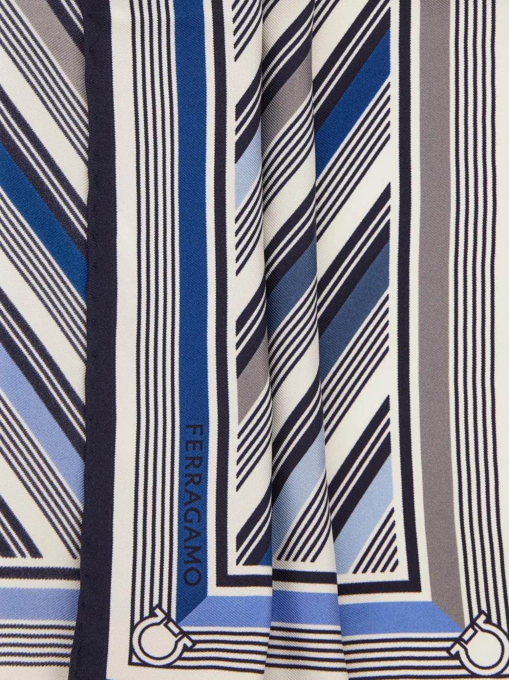 Ferragamo striped silk pocket square | Image 2