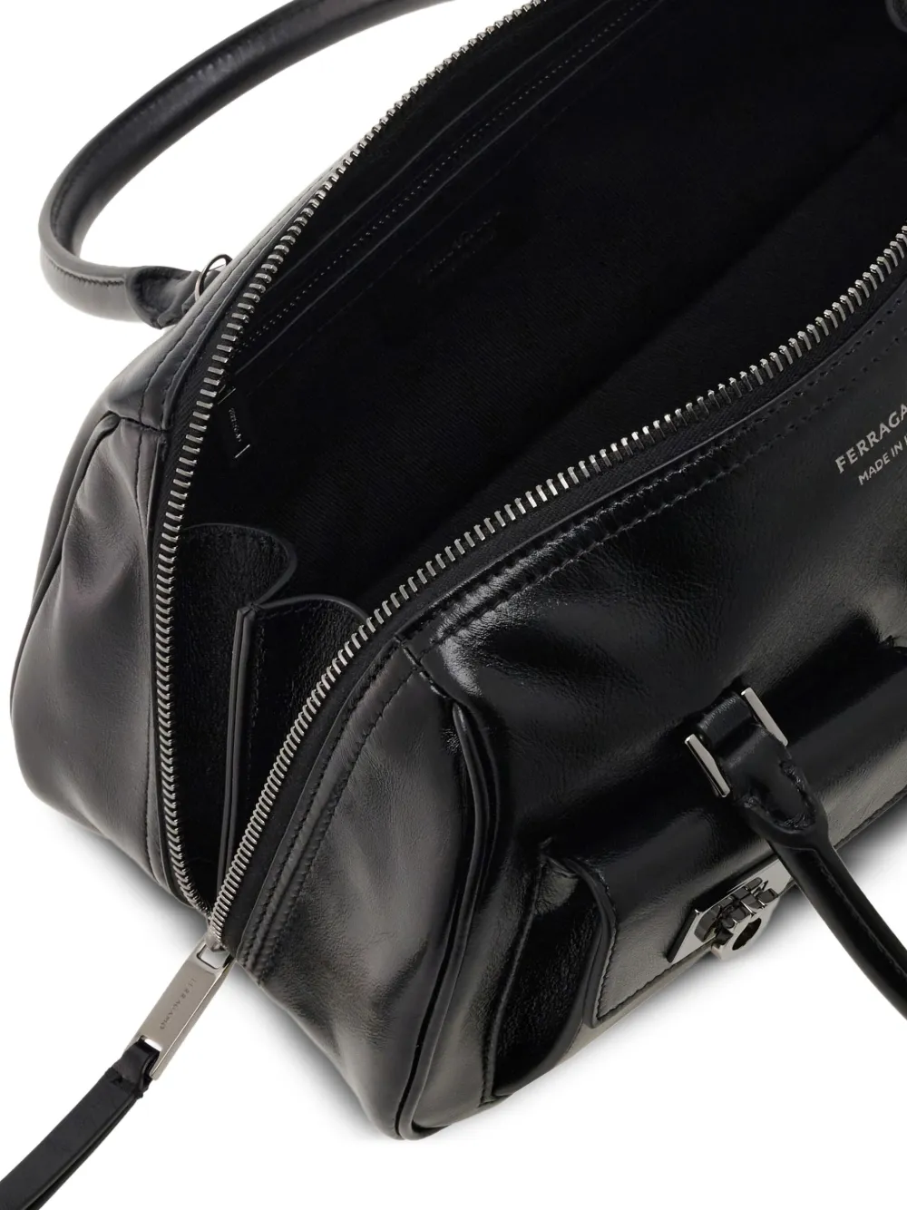 Ferragamo Multipocket Leather Tote Bag In Black