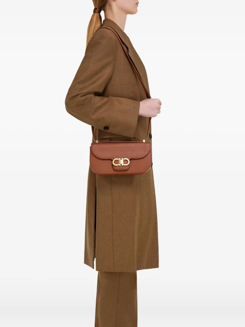 Ferragamo Double Gancini crossbodytas Bruin