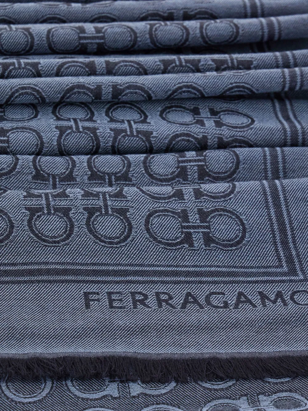 Ferragamo Sjaal met Gancini-patroon Blauw