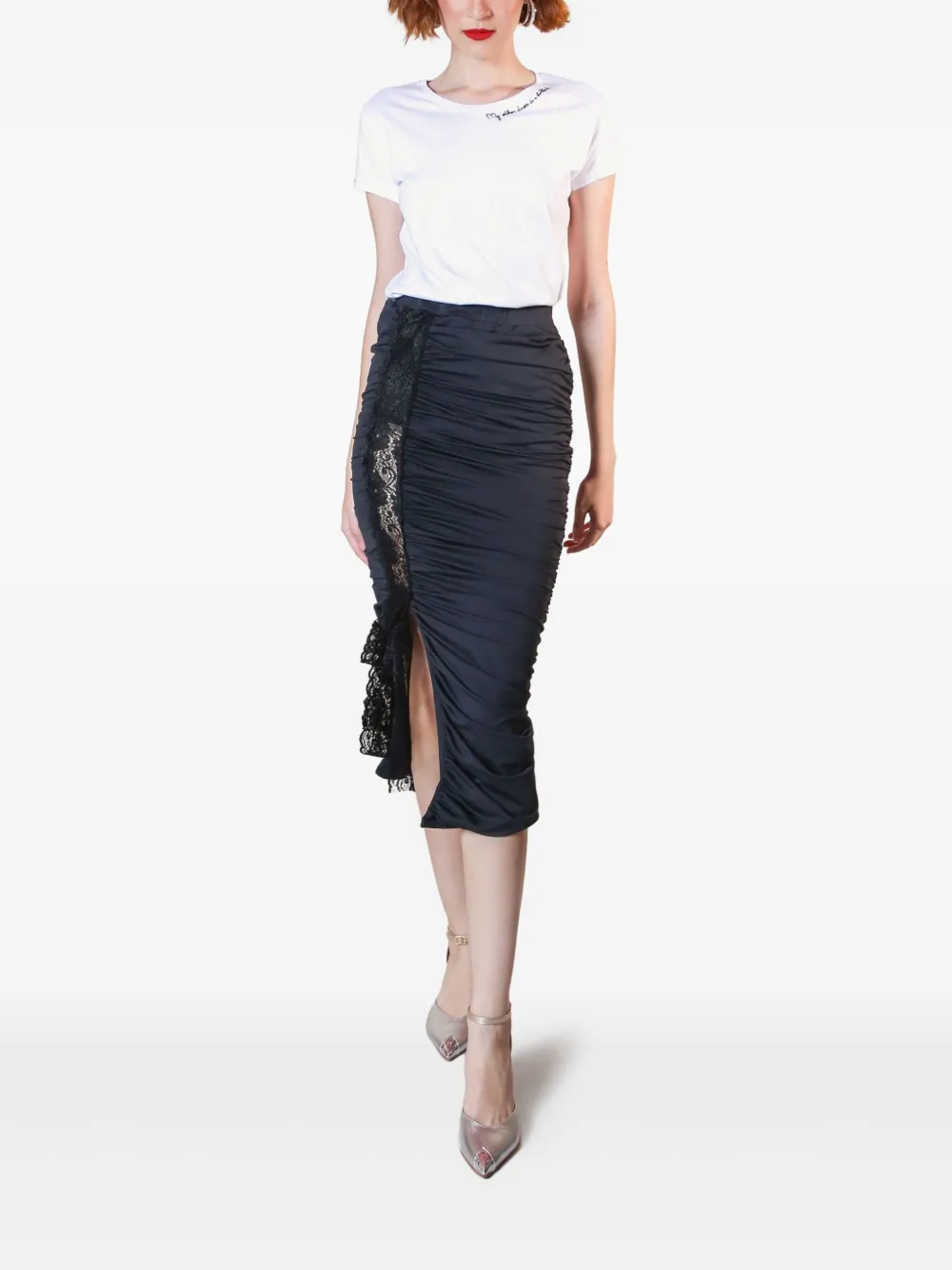 Lethicia Bronstein playera con eslogan bordado | Playeras y jerséis | Image 2