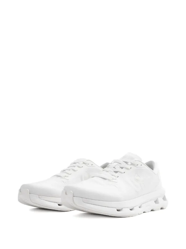On Cloudzone “White” スニーカー | ホワイト | FARFETCH JP