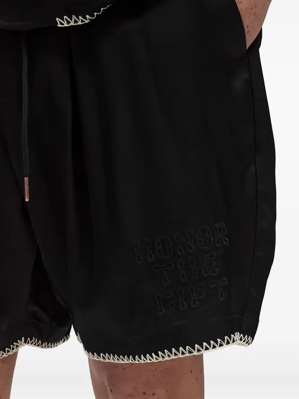 Honor The Gift Cargo shorts met ketting afwerking Zwart