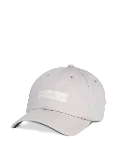 Calvin Klein كاب بيسبول بطبعة شعار الماركة