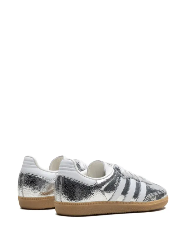 Adidas Samba OG “Silver Metallic Cracked Leather” スニーカー