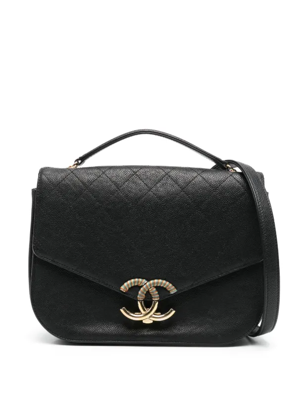 メグメグシャネルのショルダーバッグとコサージュ 可愛いロゴのチャーム】CHANEL ショルダーバッグ マトラッセ (CHANEL