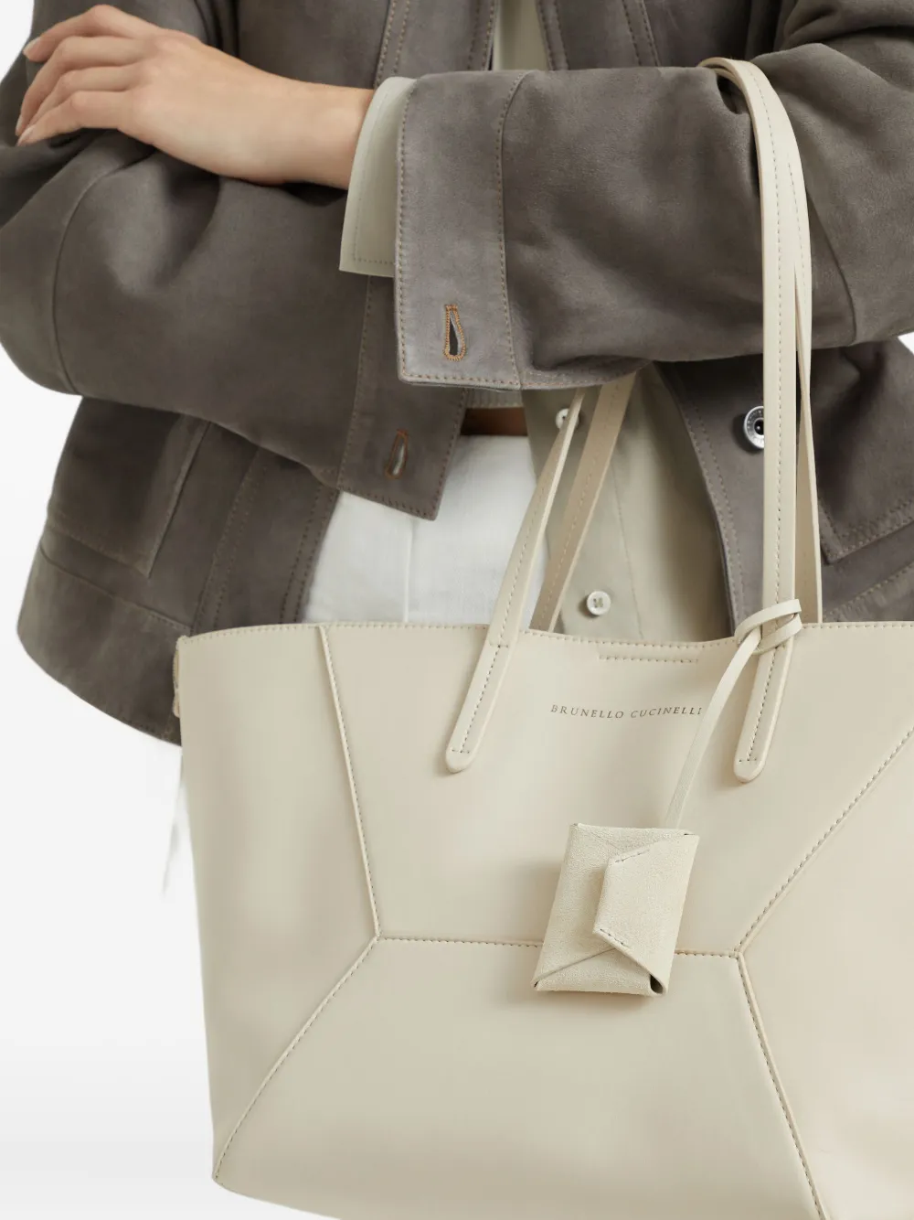 Brunello Cucinelli Suède tassenbedel Beige