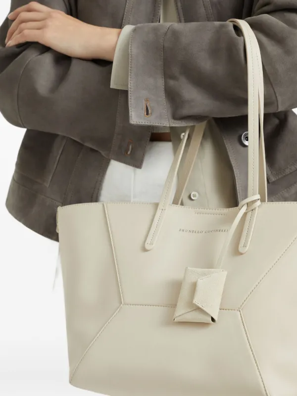 ブルネロクチネリ　ミニバッグ　チャーム付き 252MBHED2675-C101-R.jpeg?_i=AG