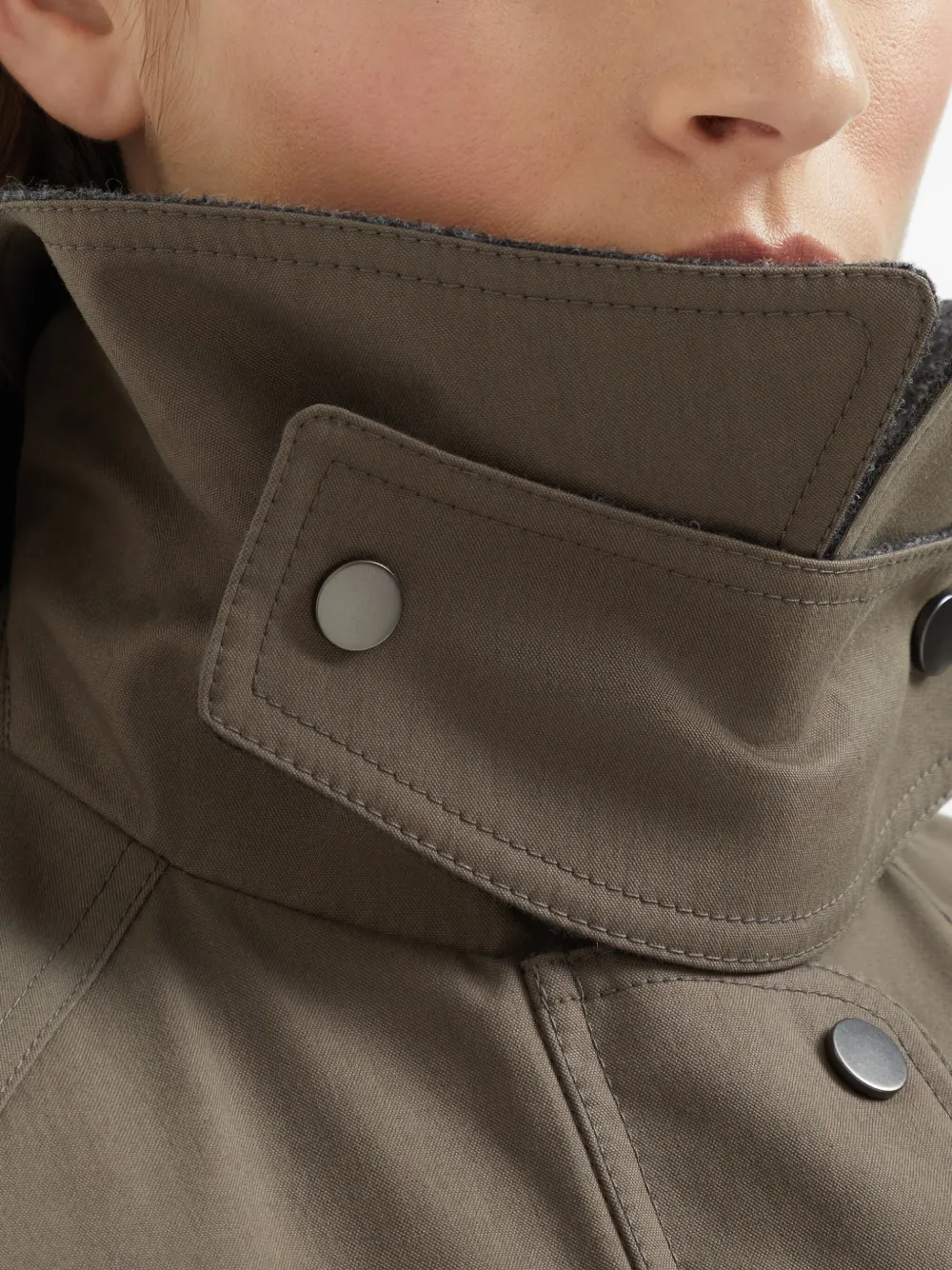 Brunello Cucinelli Jack met trechterhals Bruin