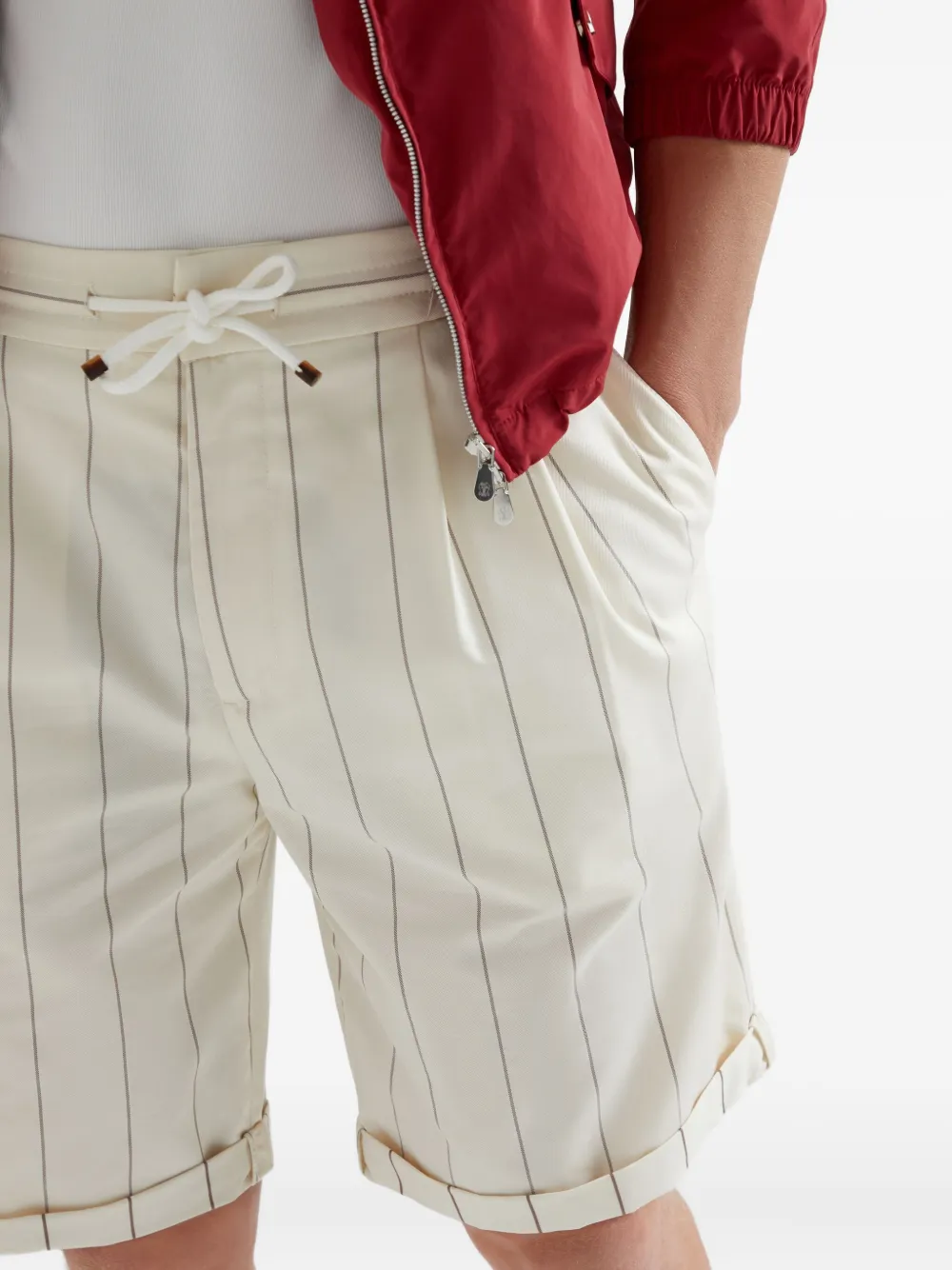 Brunello Cucinelli Gestreepte bermuda shorts Wit