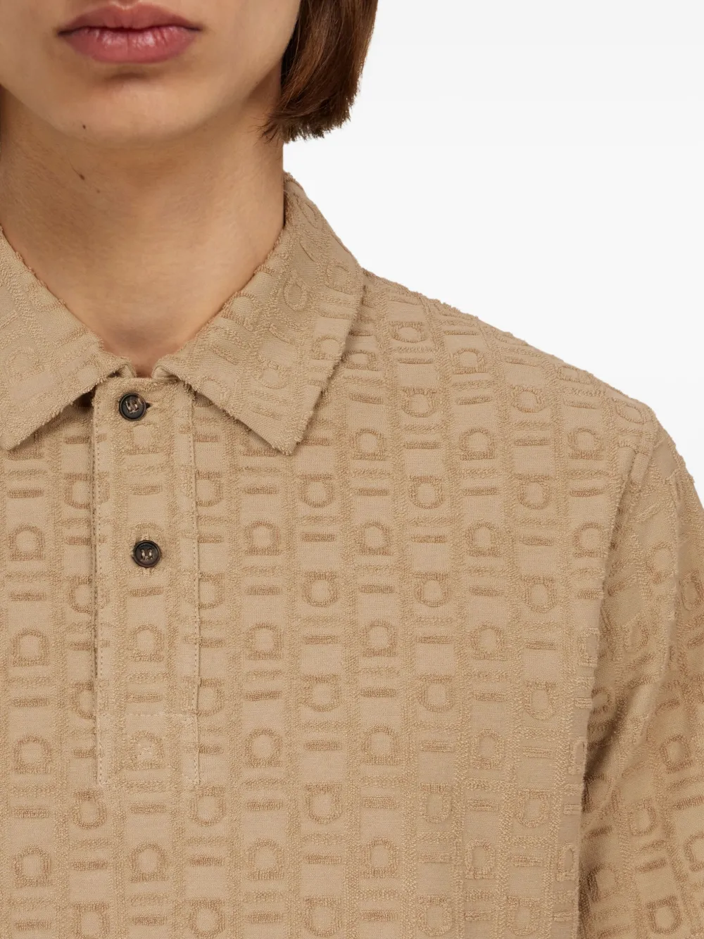Ferragamo Poloshirt met monogram Beige