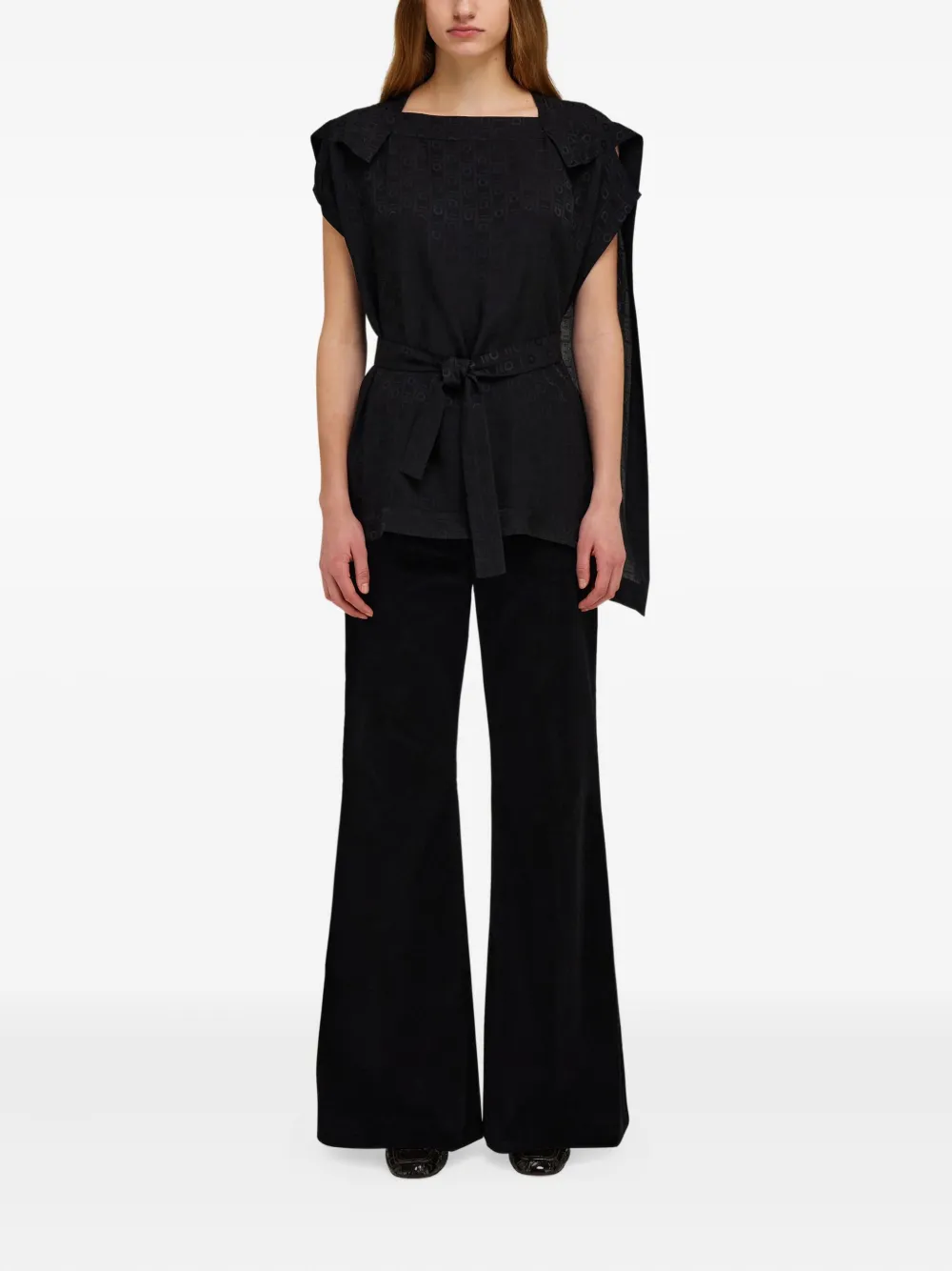 Ferragamo blouse met monogram Zwart