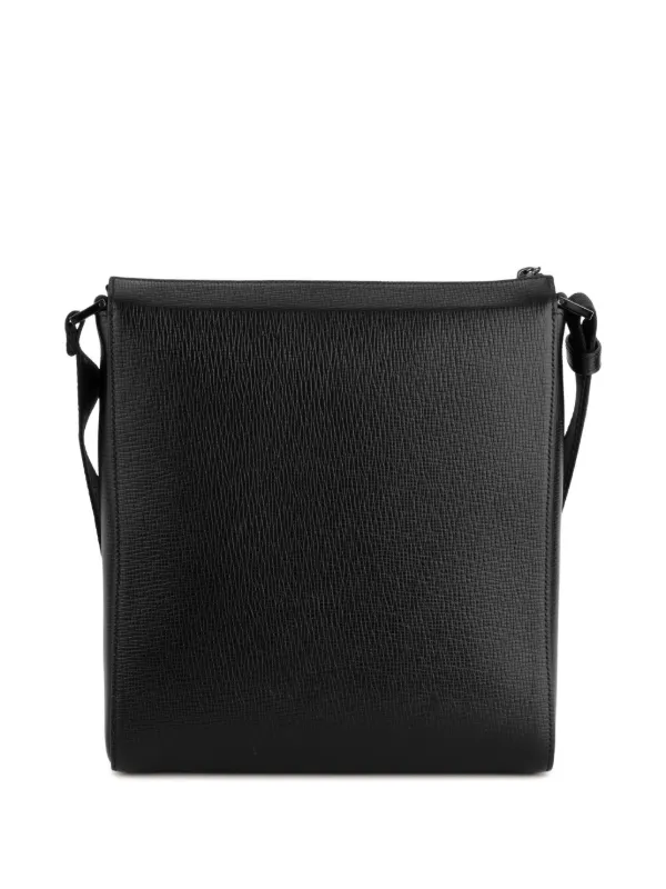Ferragamo レザー メッセンジャーバッグ Ferragamo レザーメッセンジャーバッグ | ブラック | FARFETCH JP
