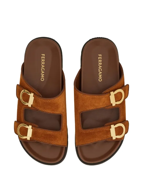 Salvatore Ferragamo ブラウン　サンダル Ferragamo フラットサンダル | ブラウン | FARFETCH JP