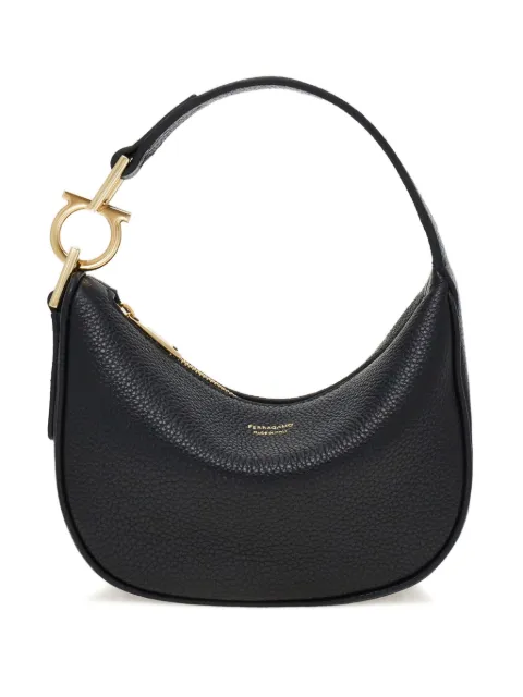 Ferragamo شنطة عملية جلد صغيرة