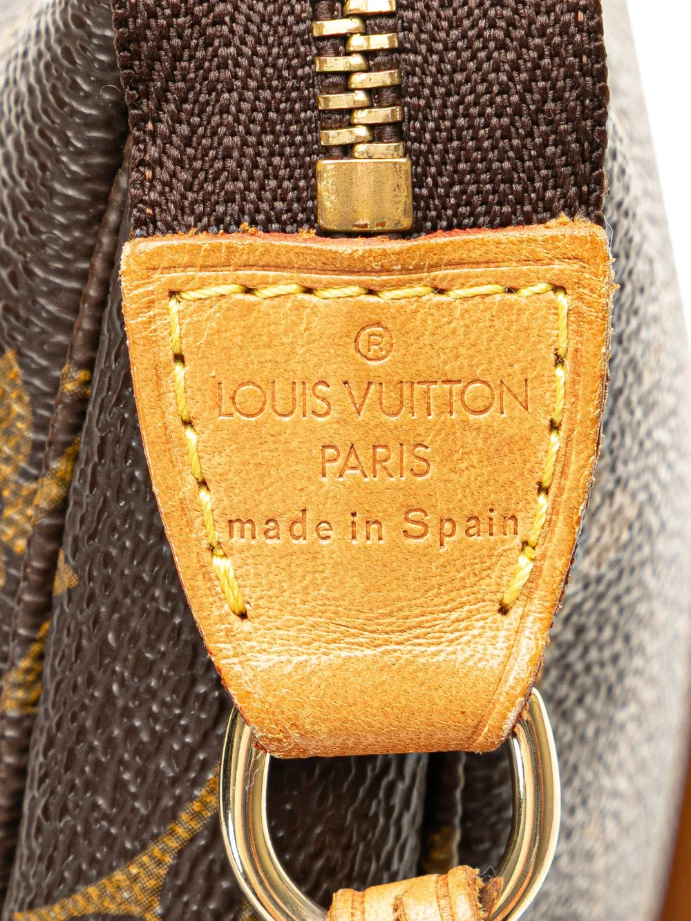 Pre-owned Louis Vuitton 2001 Monogram Pochette Accessoires Shoulder Bag In Brown