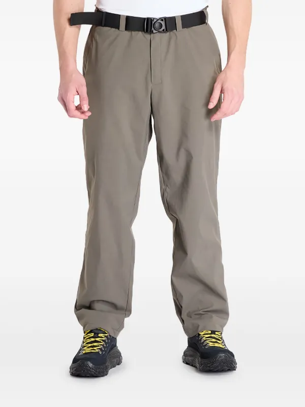 Tilak Monk Alpha パンツ | グレー | FARFETCH JP
