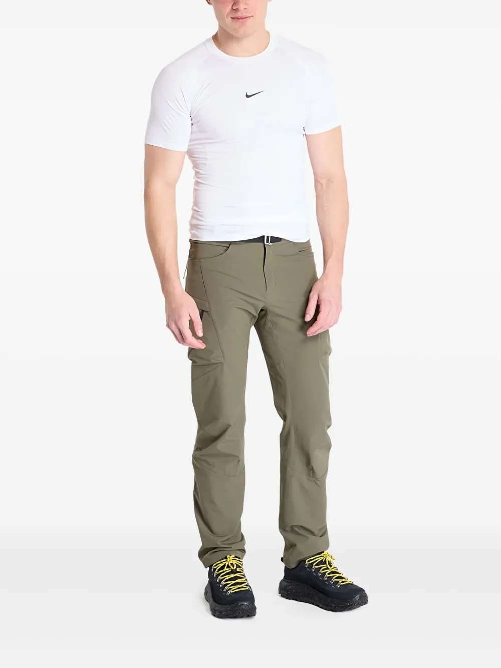 Tilak Crux trousers | Regular-Fit & Straight Leg Pants | Image 2