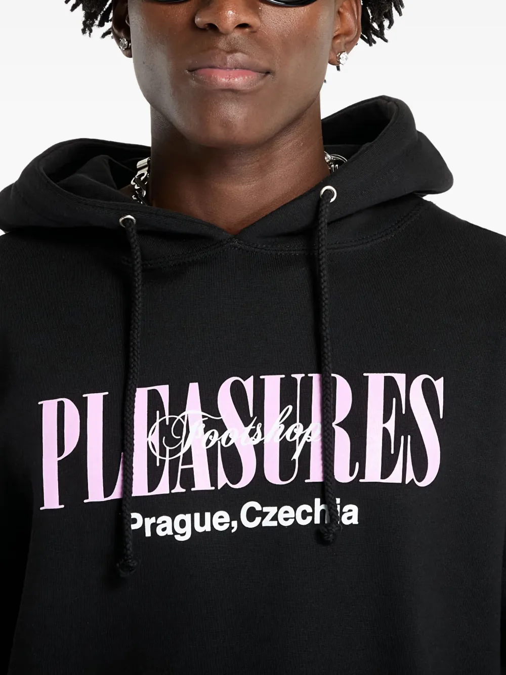 Pleasures x FTSHP パーカー | ブラック | FARFETCH JP