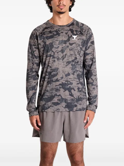 Under Armour playera con estampado militar