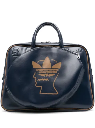 Adidas x Brain Dead ロゴ ボストンバッグ | ブルー | FARFETCH JP