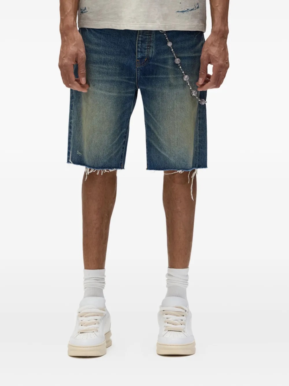 Purple Brand P059 Worn frayed-hem denim shorts | Image 1