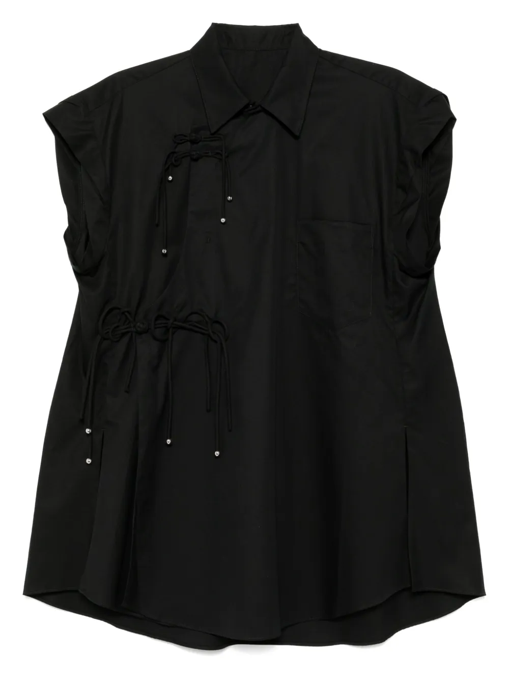 sleeveless shirt