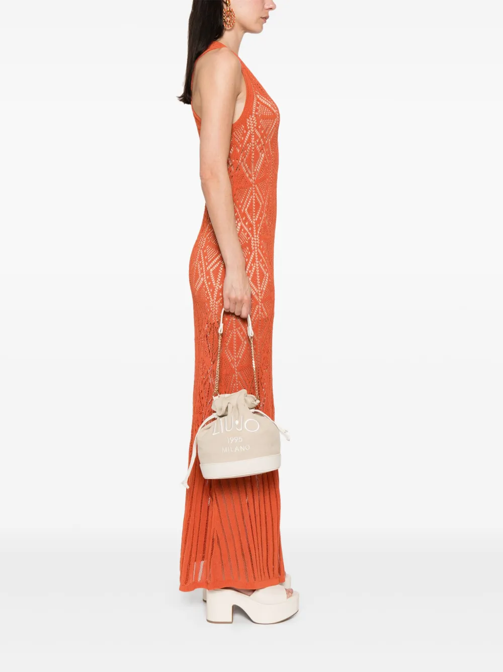 LIU JO logo-patch bucket bag | Image 2