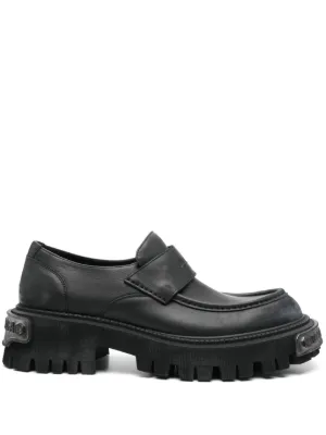 ローファー・オックスフォード BALENCIAGA LOAFER (825737WBSA8 1010) Women's Tractor Loafer in Black | Balenciaga US