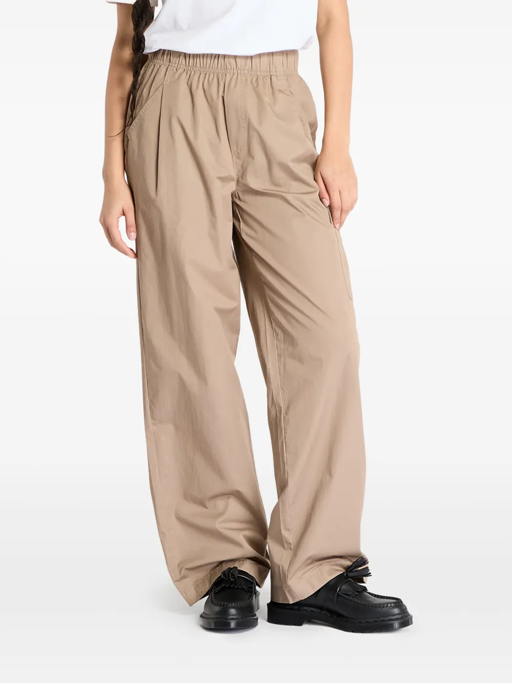 elasticated-waistband trousers