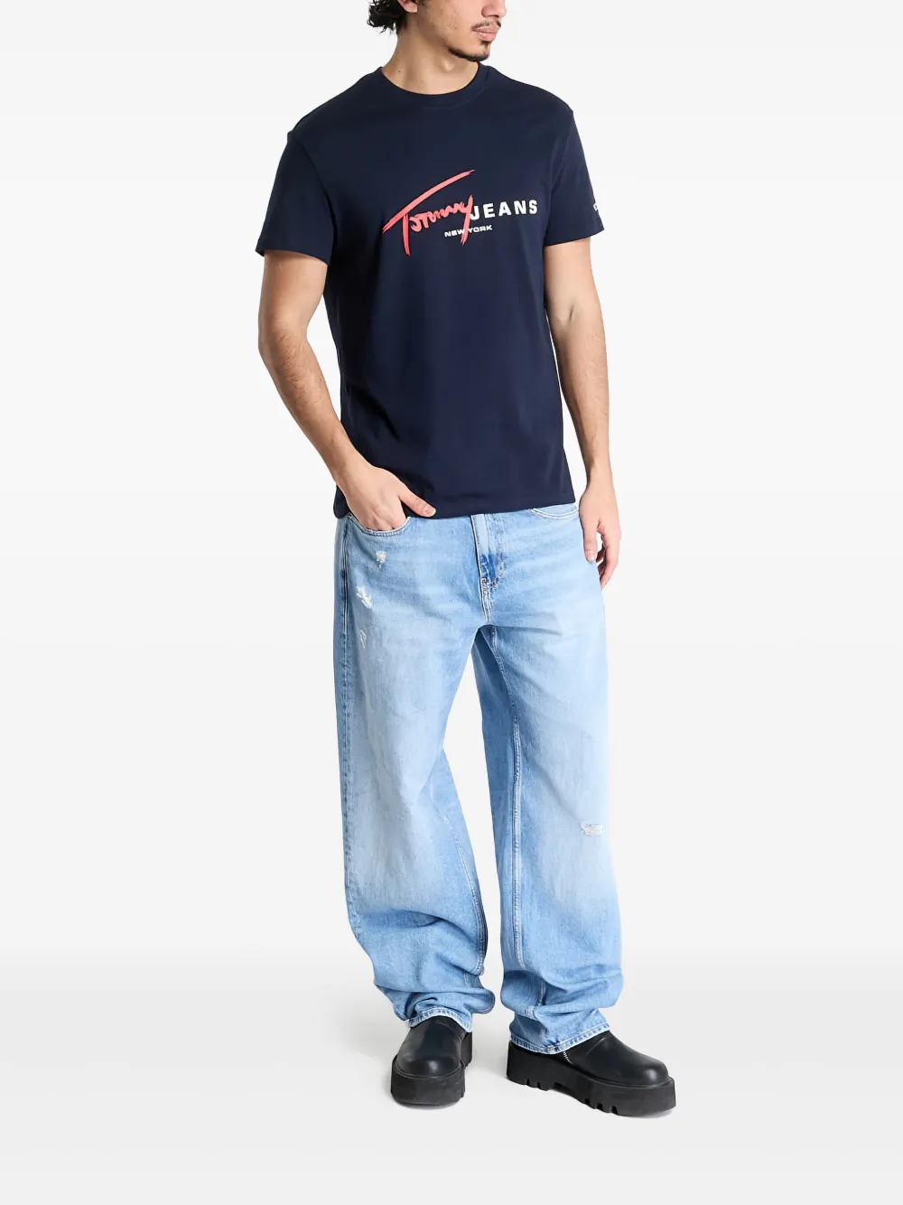 Tommy Hilfiger Camiseta com estampa de logo | Camisetas | Image 2