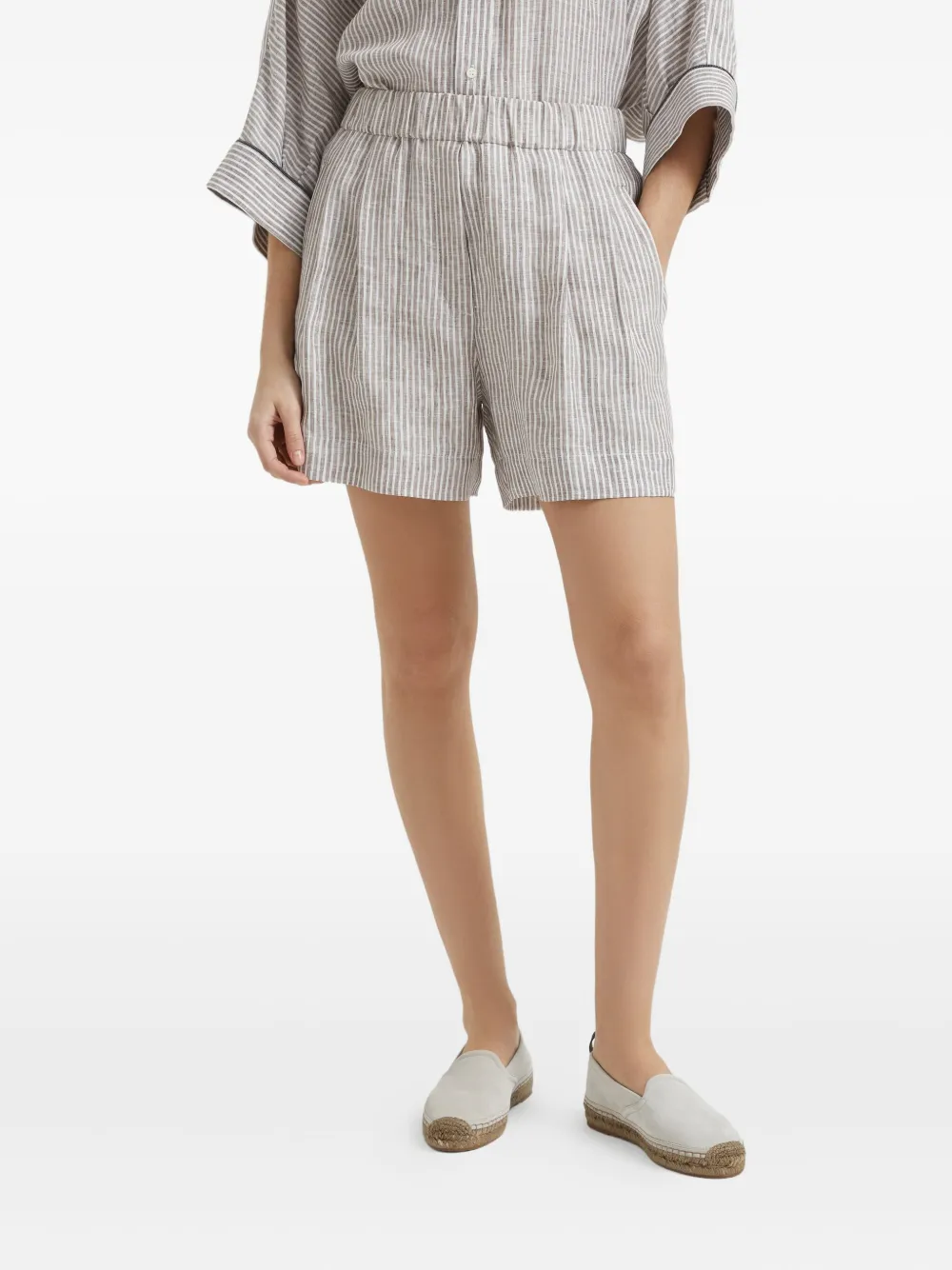 Brunello Cucinelli Gestreepte shorts Bruin