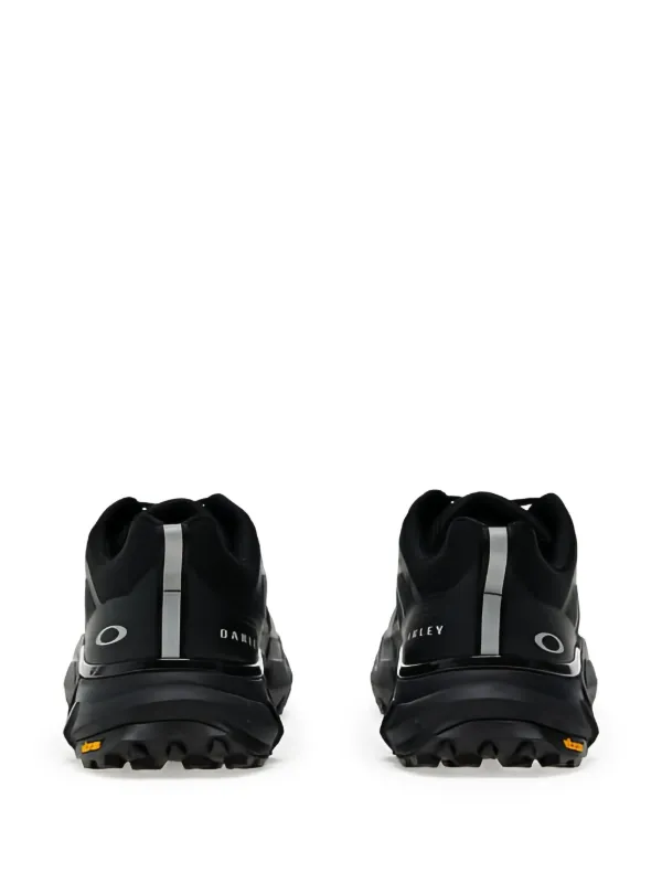 Oakley Light Breathe スニーカー | ブラック | FARFETCH JP