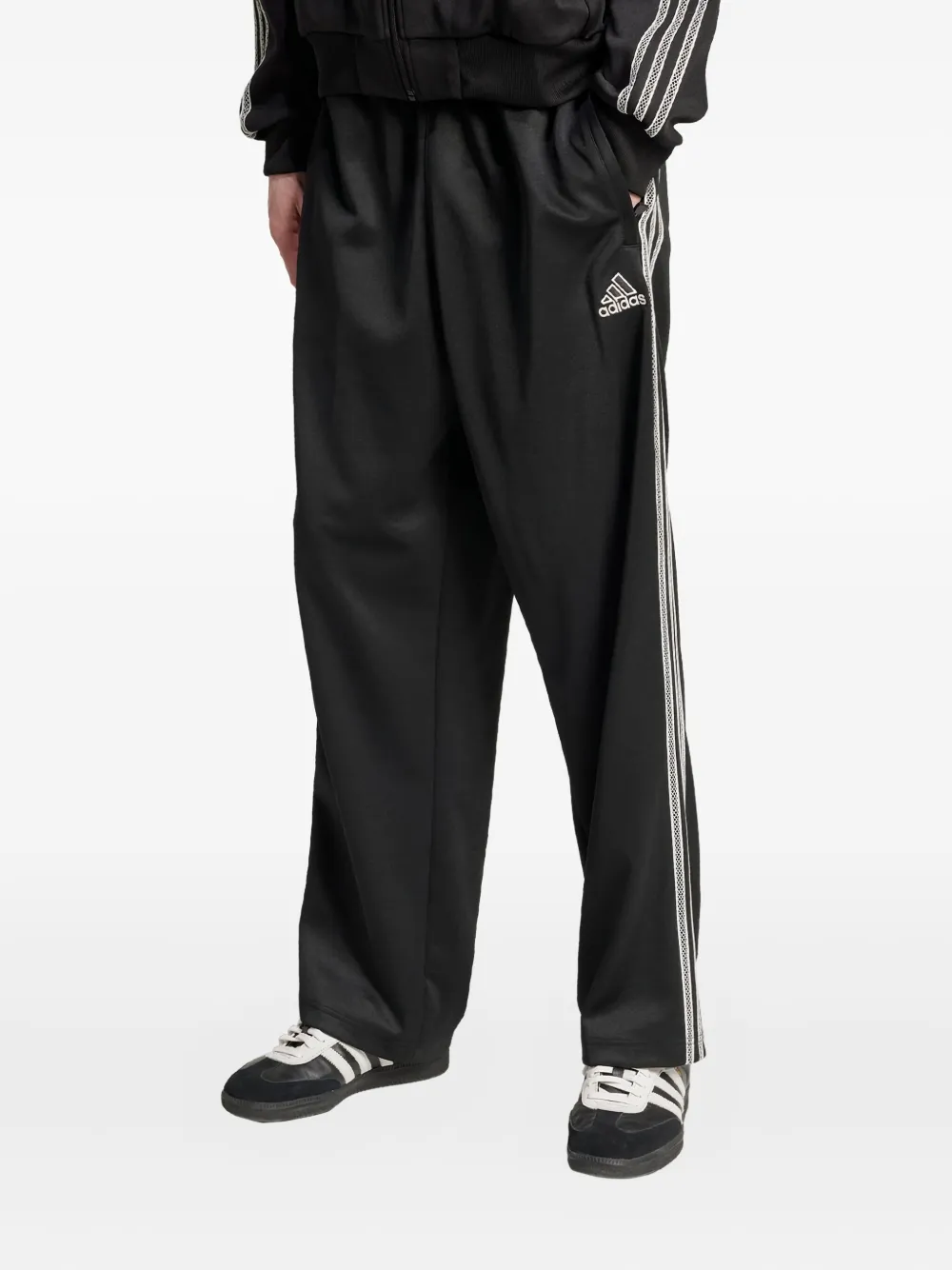 adidas Firebird Adicolor track pants | Pantalons de survêtement | Image 2