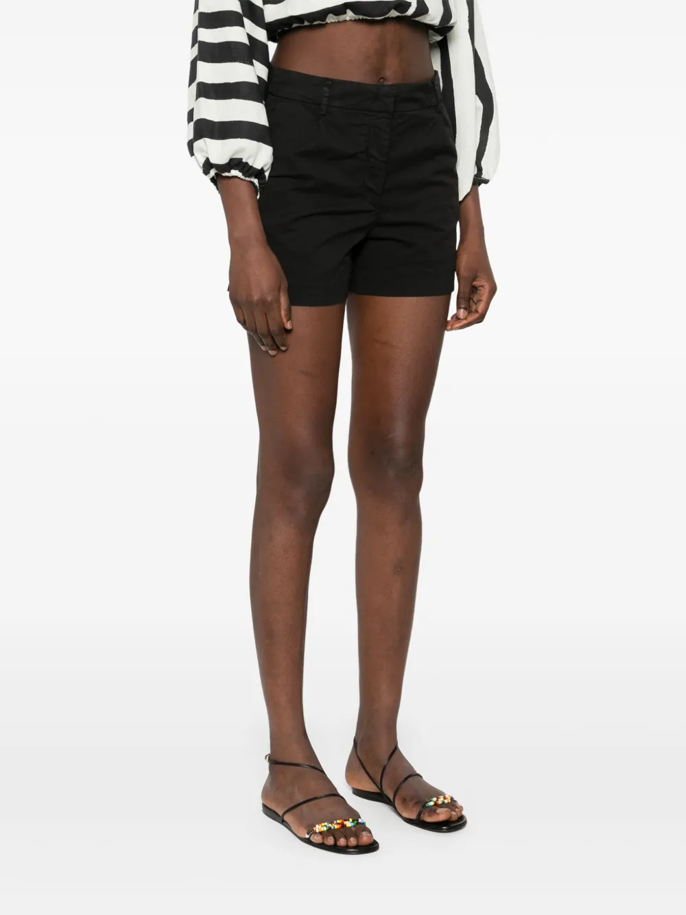 White Sand Diane shorts Zwart