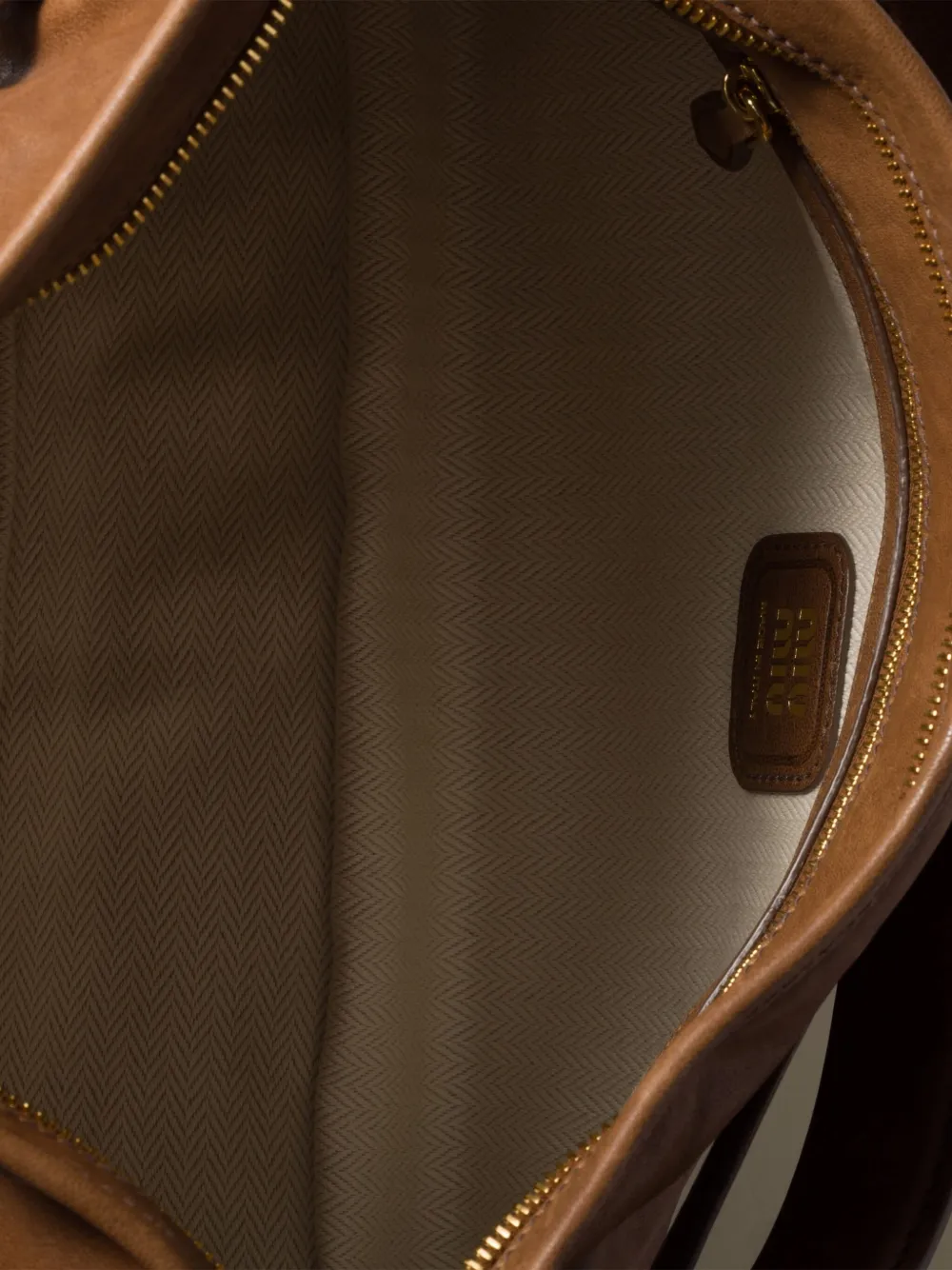 Miu Aventure slouchy schoudertas Bruin