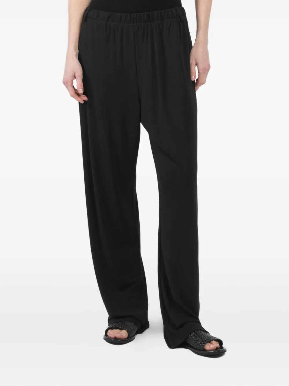 elasticated-waist trousers