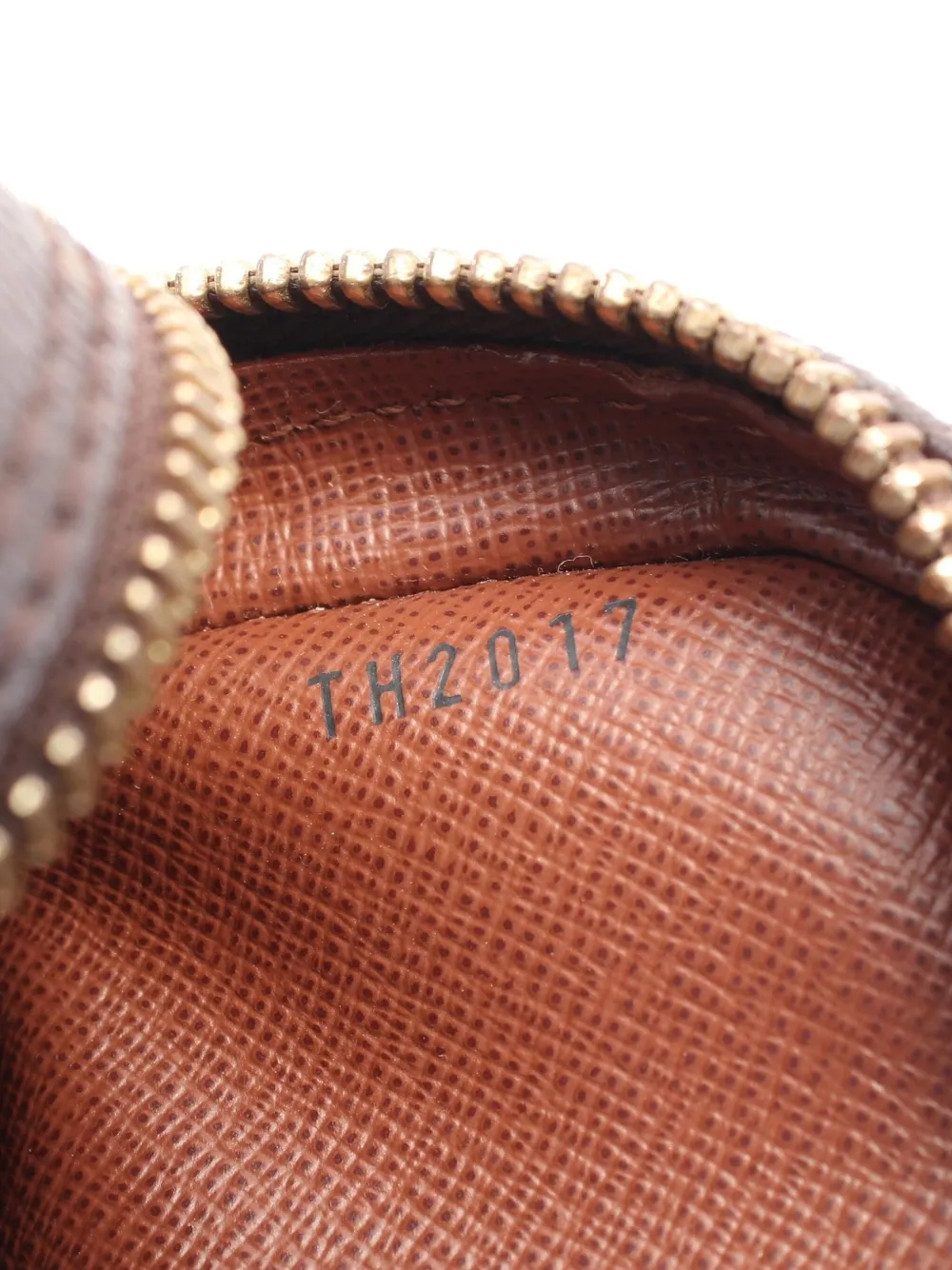 Pre-owned Louis Vuitton 2007 Amazon Shoulder Bag In Brown