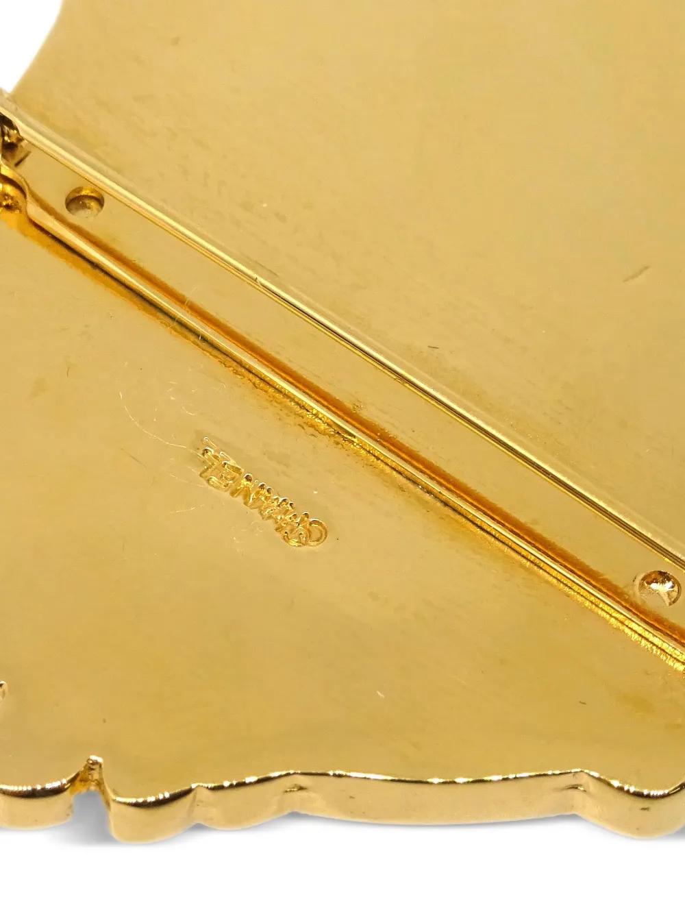 CHANEL カメリア ゴールドダブルCブローチ 新品未使用 CHANEL - 値下げ！新品未使用 シャネル ブローチ カメリア