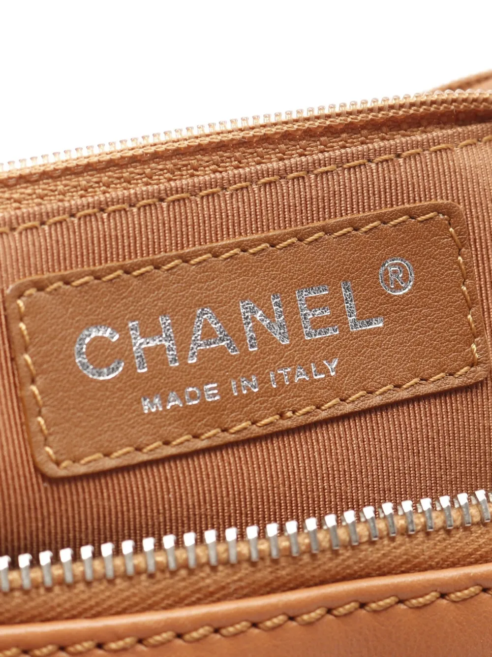Pre-owned Chanel 2005-2006 Cc Chevron-quilted Handbag In Brown