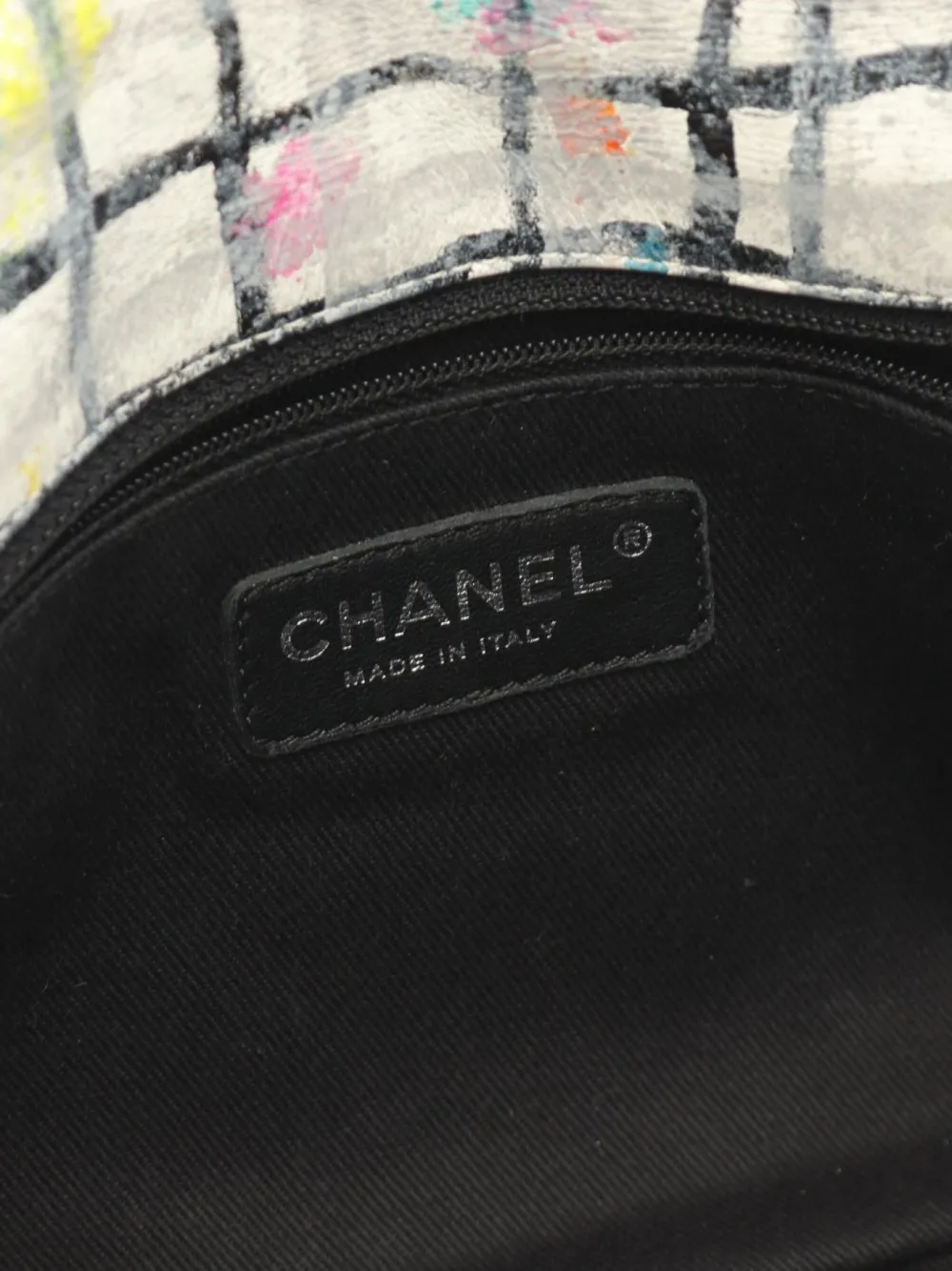 Pre-owned Chanel 2014 Coco Mark Shoulder Bag In White