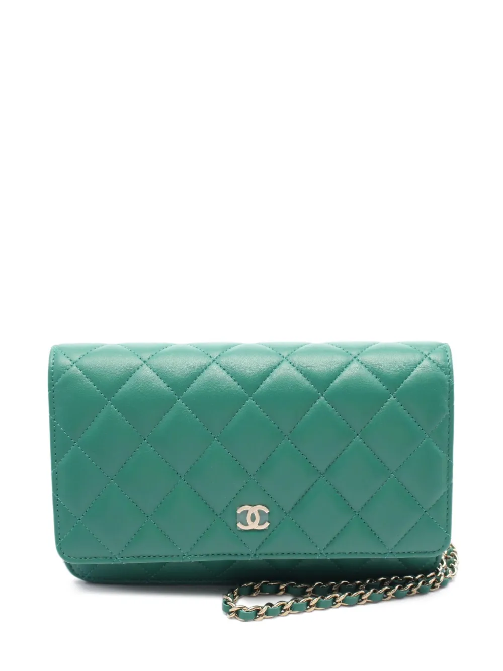 Pre-owned Chanel 2021 Quilted Wallet On Chain In Green