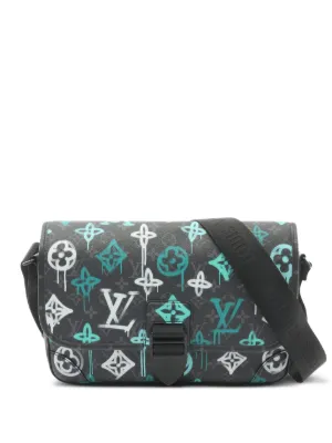 Louis Vuitton Pre-Owned Messenger Bags for Men - FARFETCH Louis Vuitton Pre-Owned Messenger Bags for Men - FARFETCH